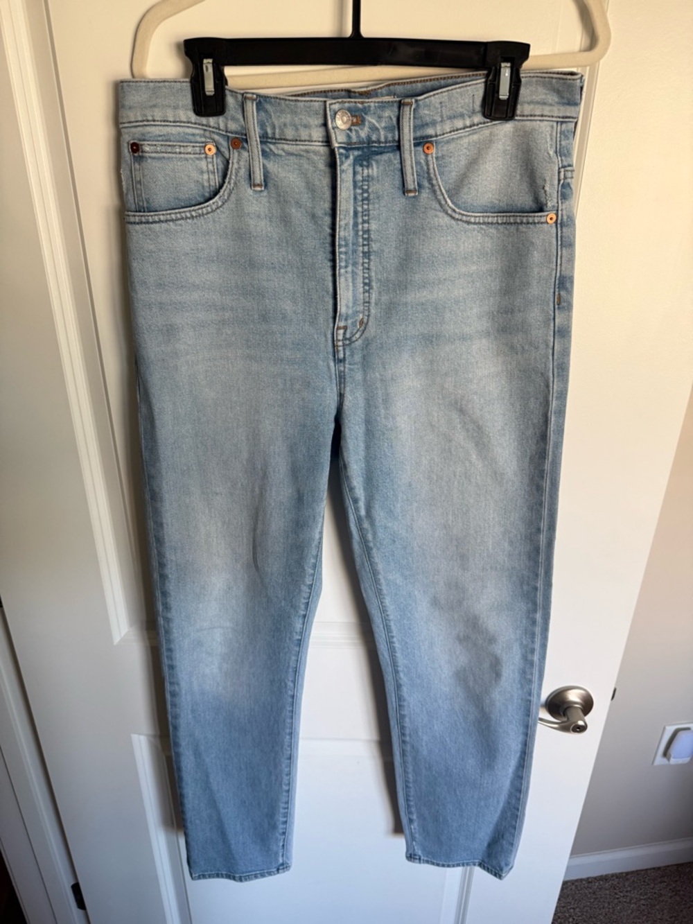 Madewell High-Rise Jeans in Light Blue - Picture 11 of 12